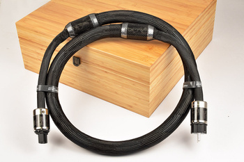 Furutech Project V1 - Napájecí kabel - schuko EU