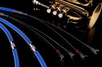 Albedo Blue - reproduktorový kabel - vidlice/banán