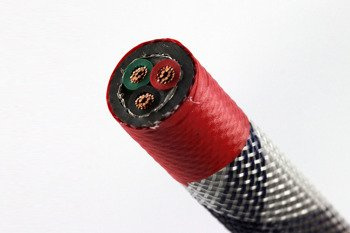 Neotech NEP-3001III - Hybridní napájecí kabel: měď a stříbro UP-OCC