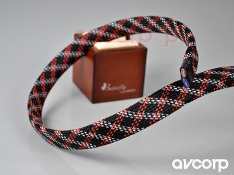 ViaBlue XL (BIG) 11-27mm ČERVENÁ dutinka - opletení kabelu